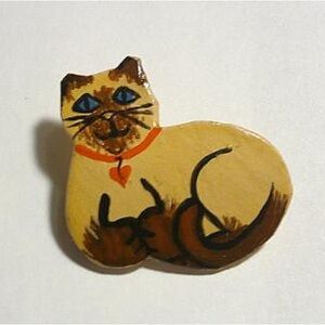 Handcrafted Cat Brooch - Tan and Brown